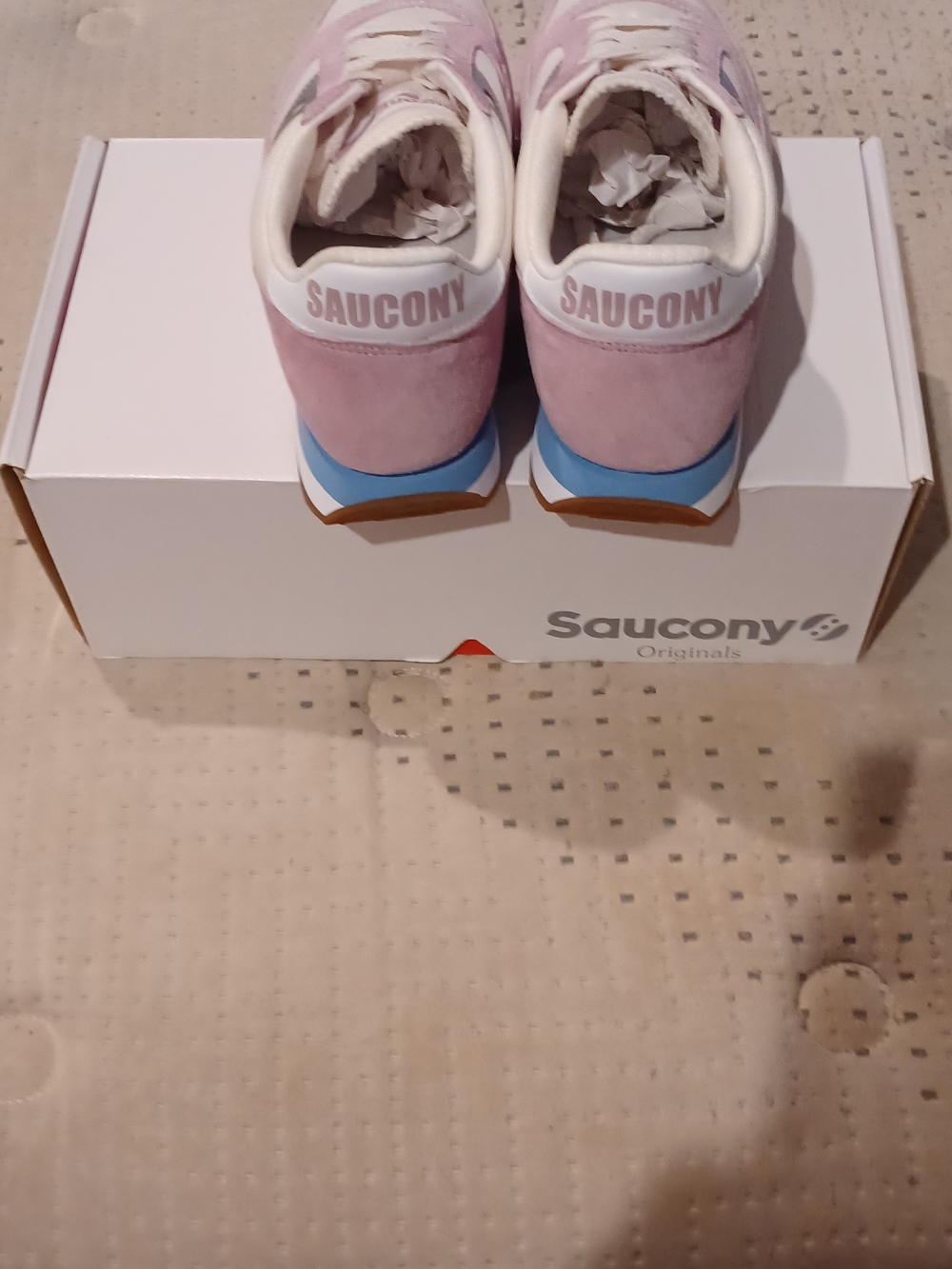 Saucony Pink & White Women's Sneakers View 3